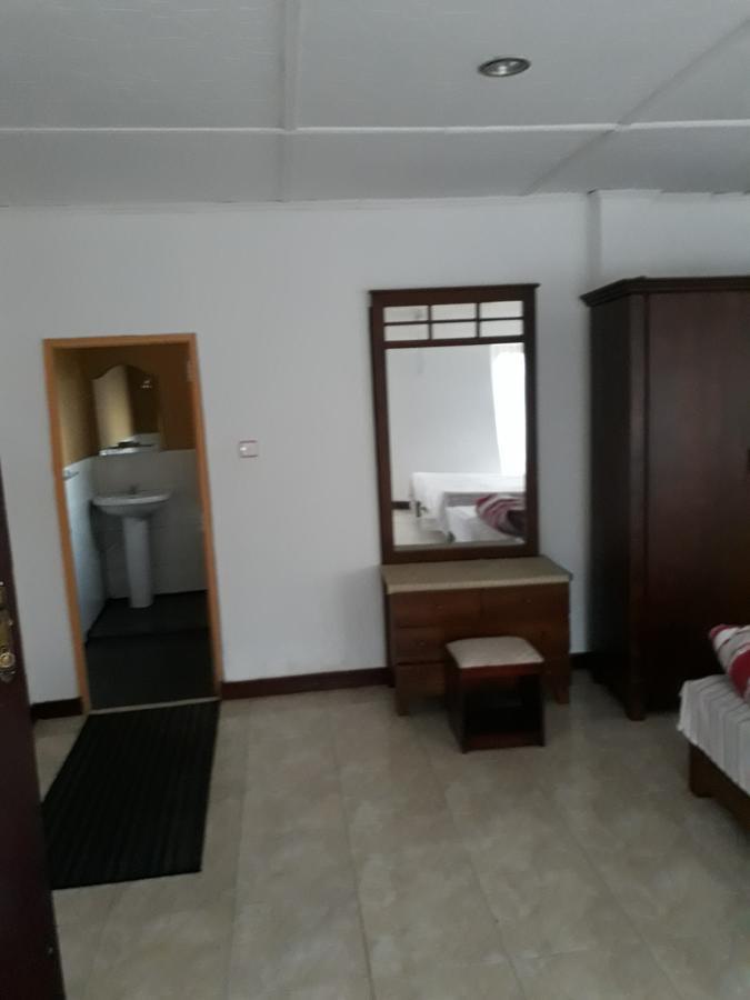 Rainyfreindz Hotel Nuwara Eliya Exterior photo