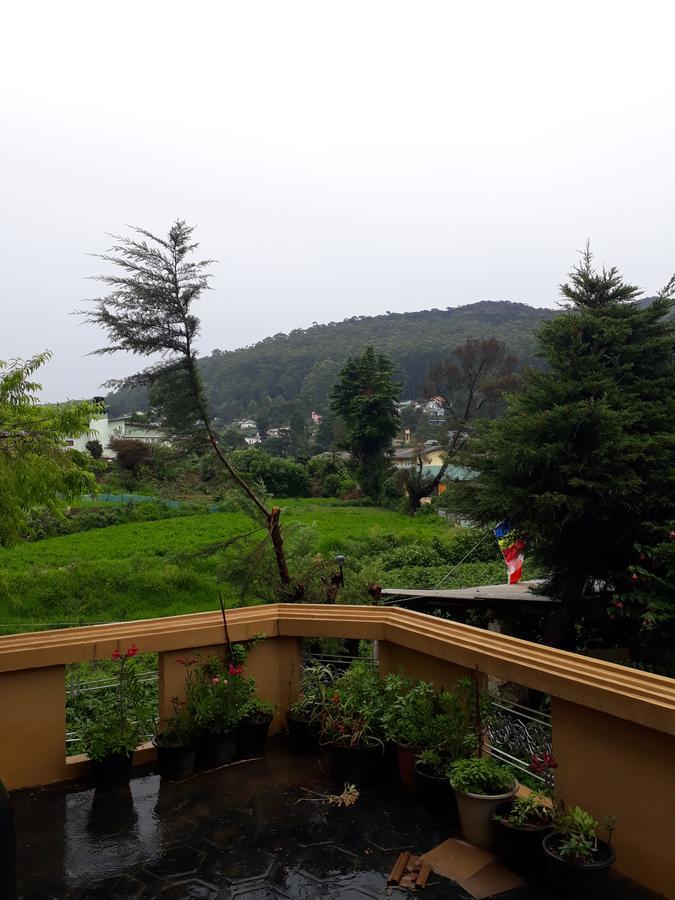 Rainyfreindz Hotel Nuwara Eliya Exterior photo